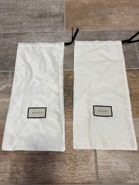 Gucci White Drawstring Dust Bags with Black Trim - Set of 2 for Shoes